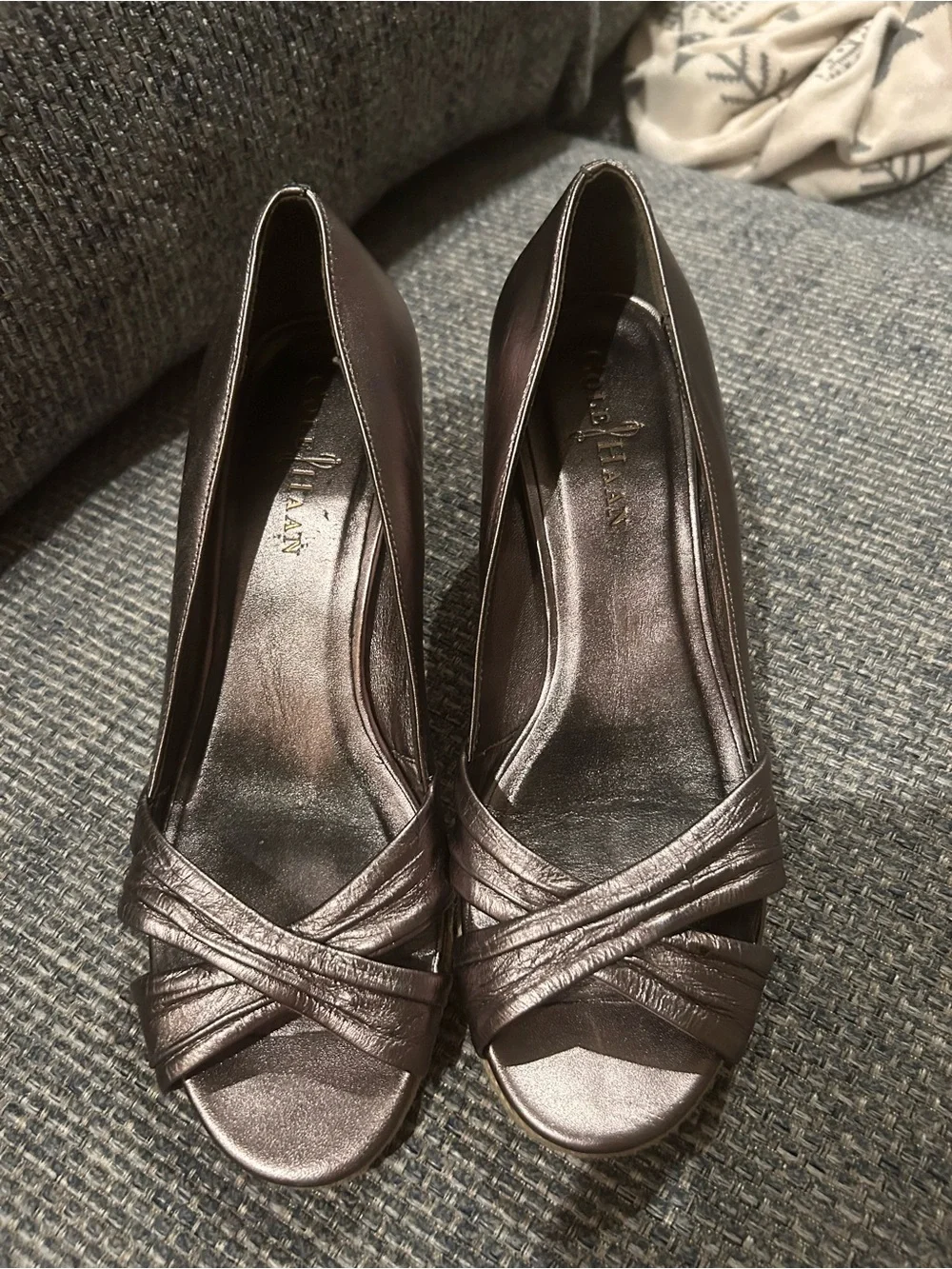 Cole Haan Metallic Brown Peep-Toe Espadrille Wedges size 7.5 Great Condition
